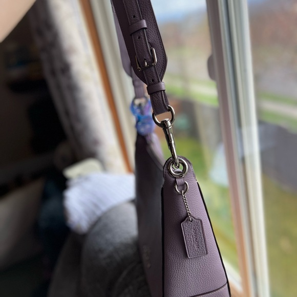 Coach Jess Hobo Lavender Shoulder Bag - Picture 10 of 13